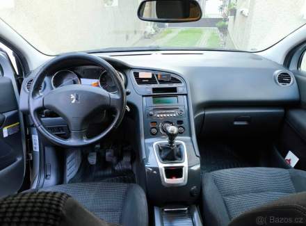 Peugeot - 5008