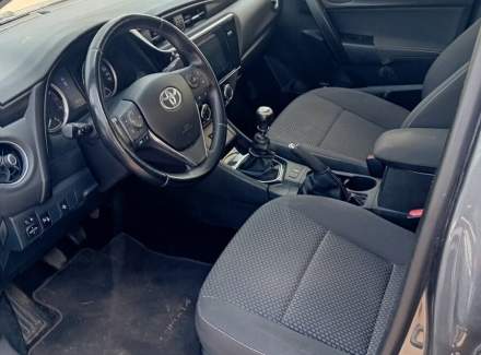 Toyota - Corolla