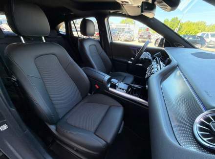 Mercedes-Benz - GLA
