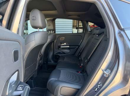 Mercedes-Benz - GLA