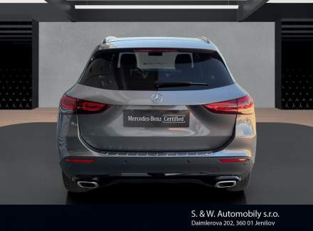 Mercedes-Benz - GLA