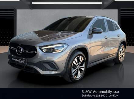 Mercedes-Benz - GLA