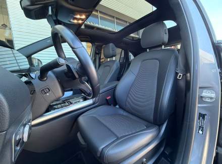 Mercedes-Benz - GLA