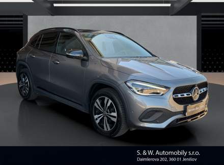 Mercedes-Benz - GLA