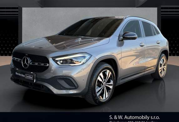 Mercedes-Benz - GLA