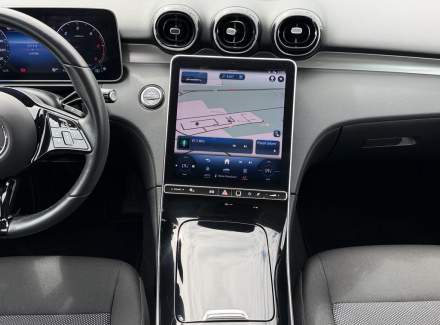Mercedes-Benz - C-class