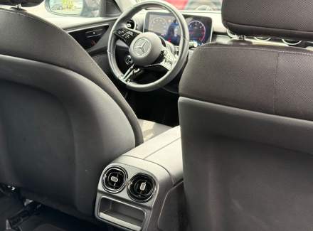 Mercedes-Benz - C-class