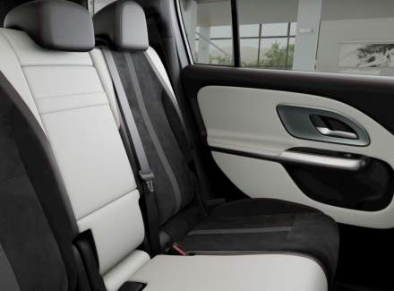 Mercedes-Benz - GLB