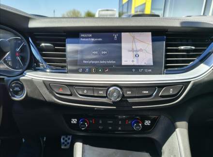 Opel - Insignia
