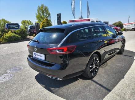 Opel - Insignia