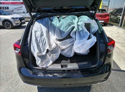 Opel - Insignia