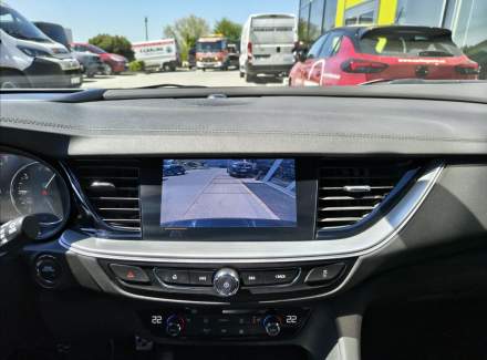 Opel - Insignia