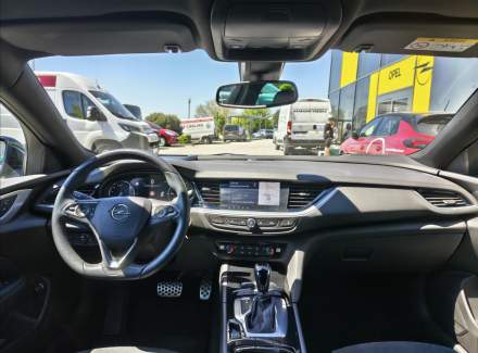 Opel - Insignia