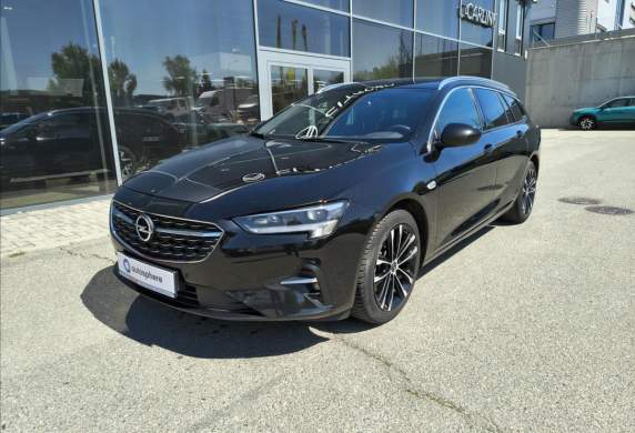 Opel - Insignia