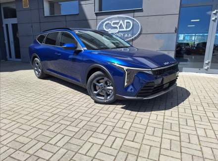 Kia - K4