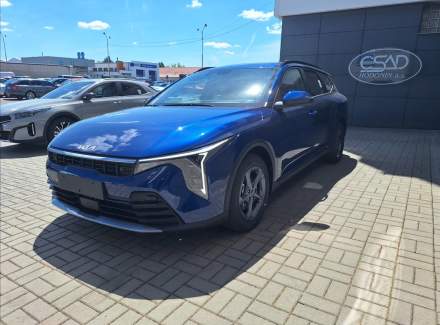 Kia - K4