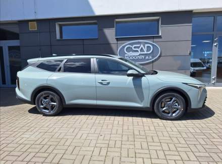 Kia - K4