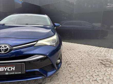 Toyota - Avensis