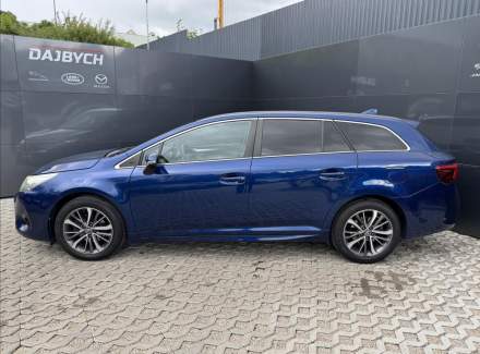 Toyota - Avensis