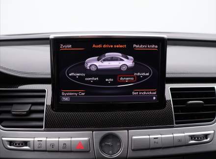 Audi - S8