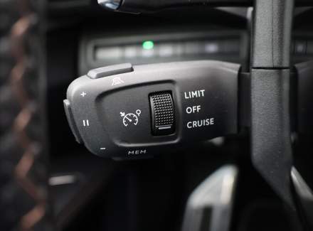 Peugeot - 5008
