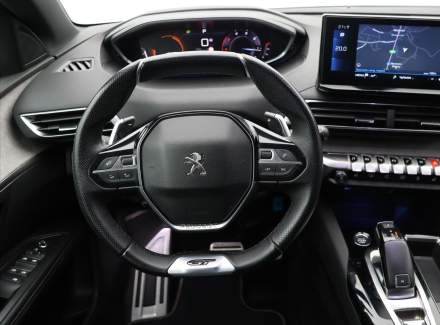 Peugeot - 5008