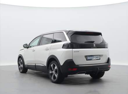 Peugeot - 5008
