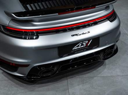 Porsche - 911
