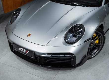 Porsche - 911