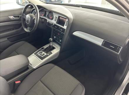 Audi - A6