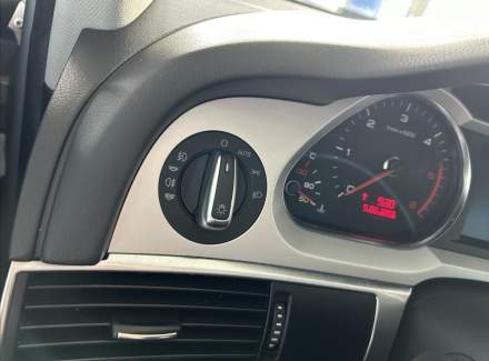 Audi - A6