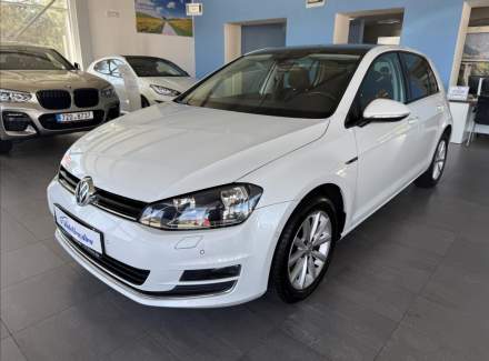 Volkswagen - Golf