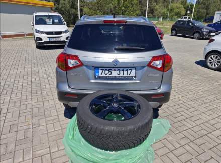 Suzuki - Vitara