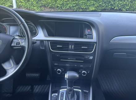 Audi - A4