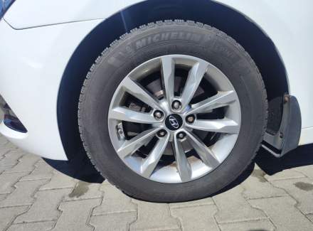Hyundai - i40