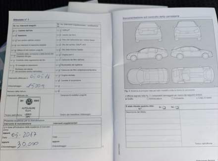 Volkswagen - Golf