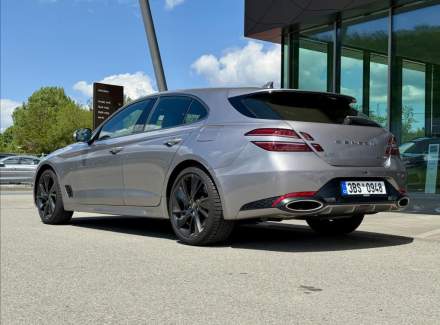 Genesis - G70