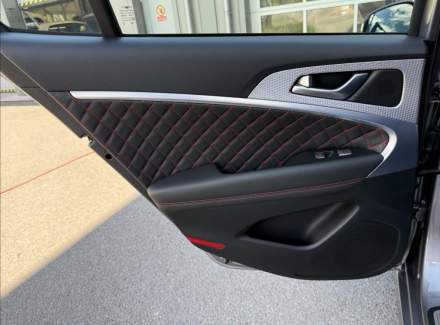 Genesis - G70