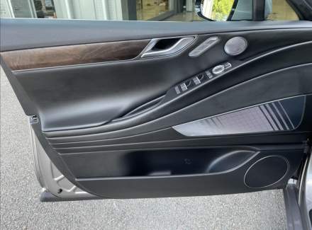 Genesis - G80