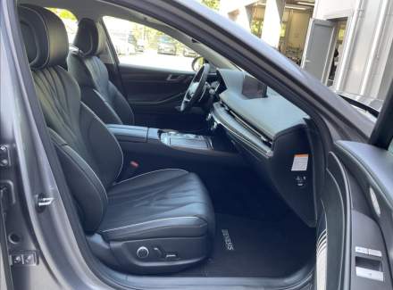 Genesis - G80