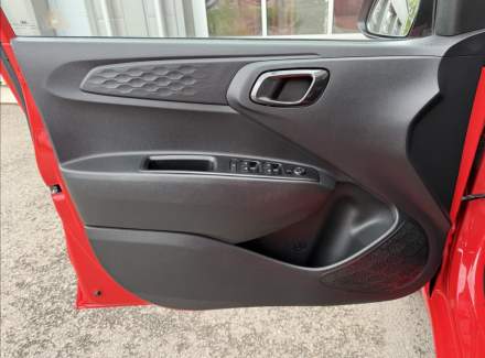 Hyundai - i10