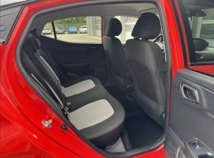 Hyundai - i10