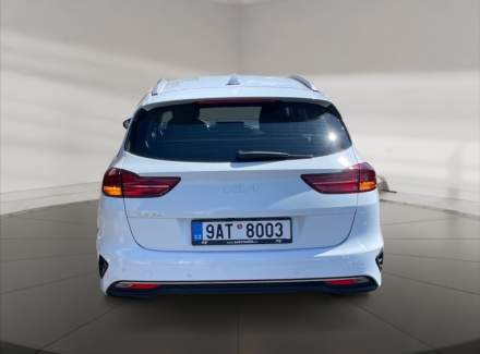 Kia - Cee'd