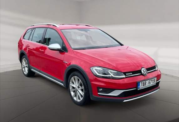 Volkswagen - Golf