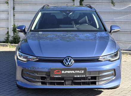 Volkswagen - Golf