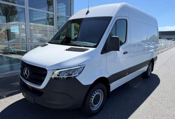 Mercedes-Benz - Sprinter