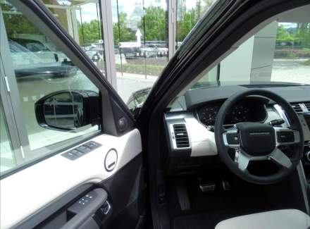 Land Rover - Discovery