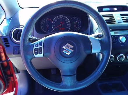 Suzuki - SX4