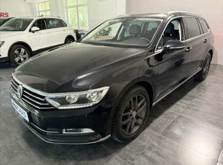 Volkswagen - Passat