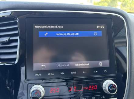 Mitsubishi - Outlander